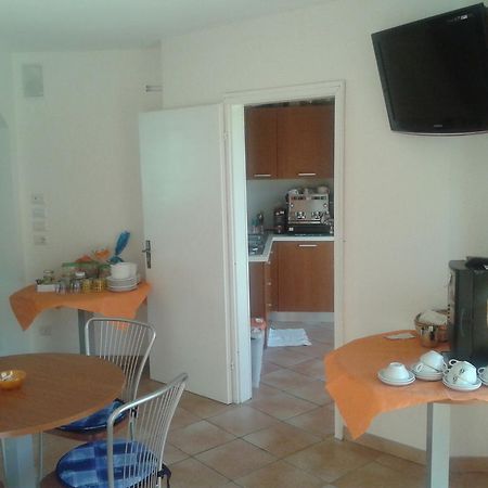 Bed and Breakfast Ai Vecchi Molini Кастелло-Тезіно Екстер'єр фото